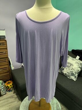 Relaxed Lavender Scoop-Neck Tunic Top w/ Cut Out Sleeves